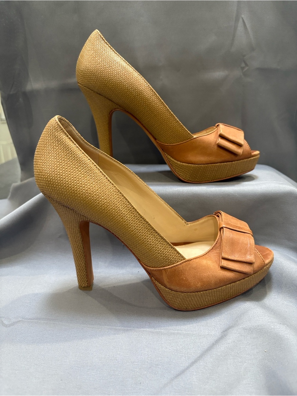 /Talbots Tan Peep-Toe High Heels with Bow Accent Sz 7.5